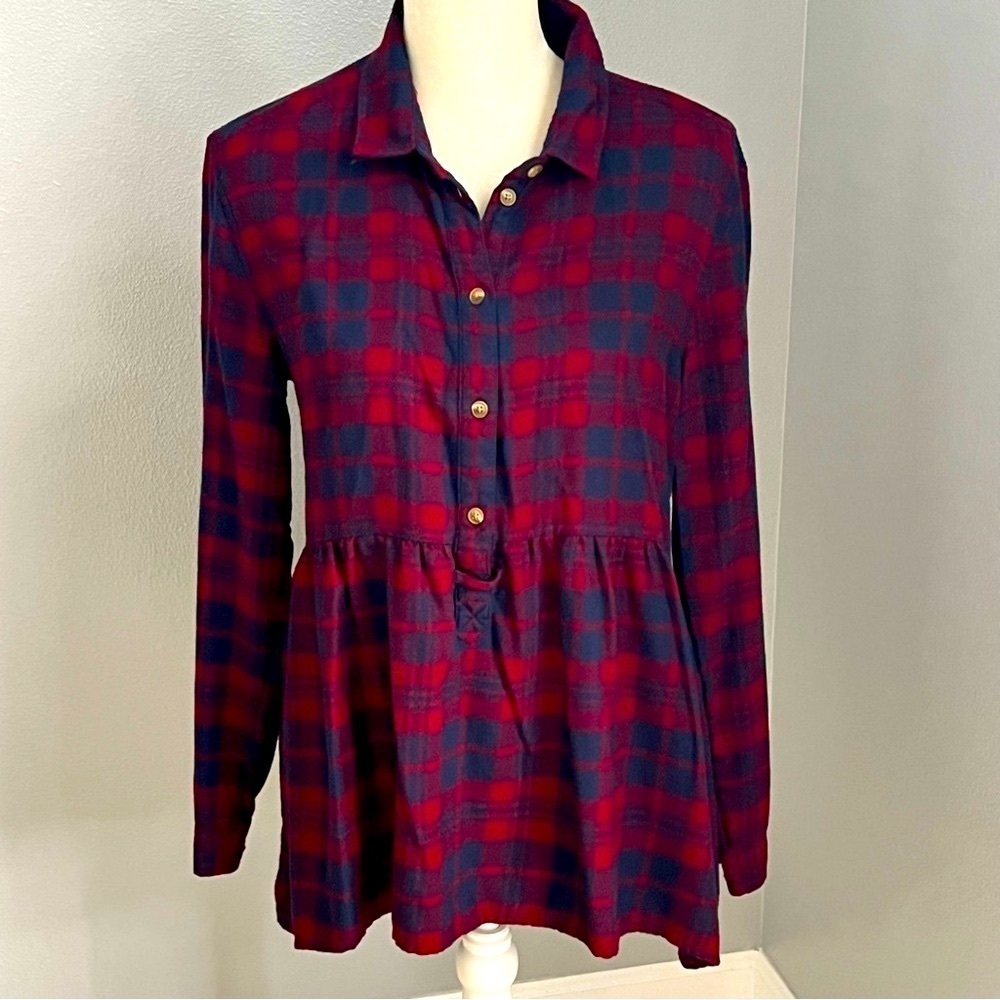 American Eagle Outfitters Red Blue Peplum Blouse